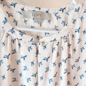 LOFT Medium Light Pink Sleeveless Top Birds